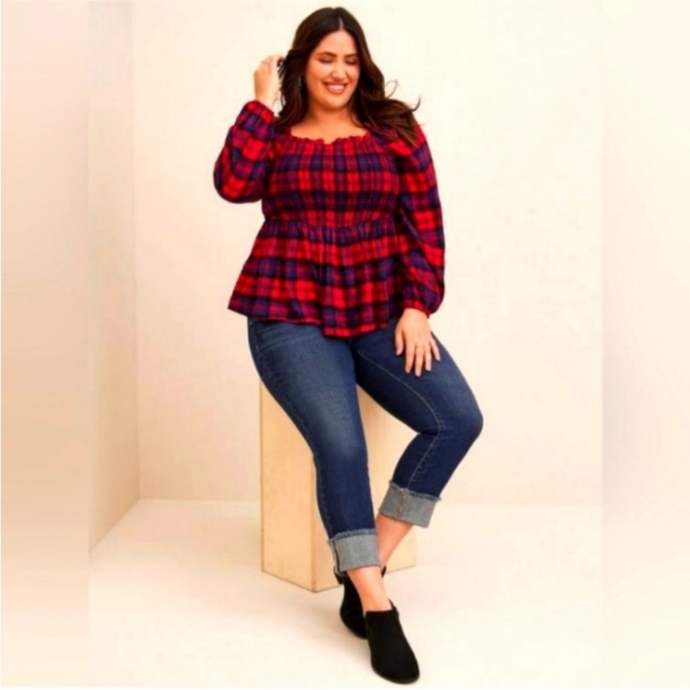 Torrid  Red Plaid Flannel Smocked Peplum Hem Really Soft Top Sz 4
